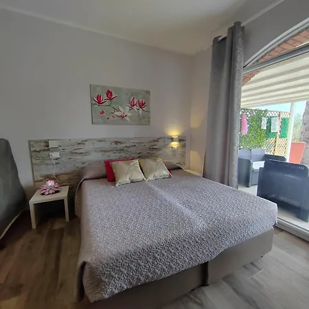 La Perla Del Garda Casa de hóspedes