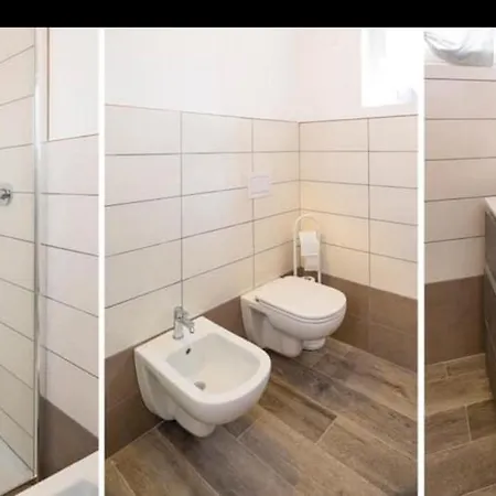 La Perla Del Garda Guest house *