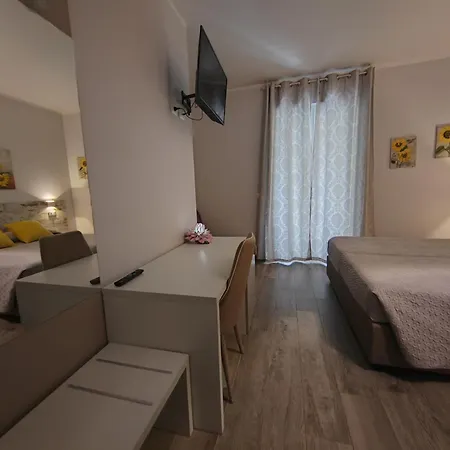 Pensionat La Perla Del Garda Costermano