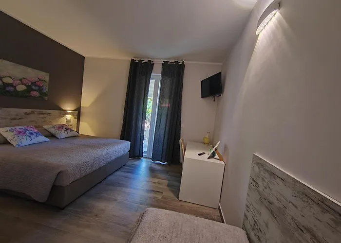 Gasthof La Perla Del Garda